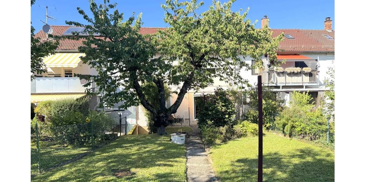 Reihenmittelhaus Stuttgart / Degerloch Hoffeld - 6 Zimmer, 135 m&sup2;, 650.000&euro; | Angebot:26596457