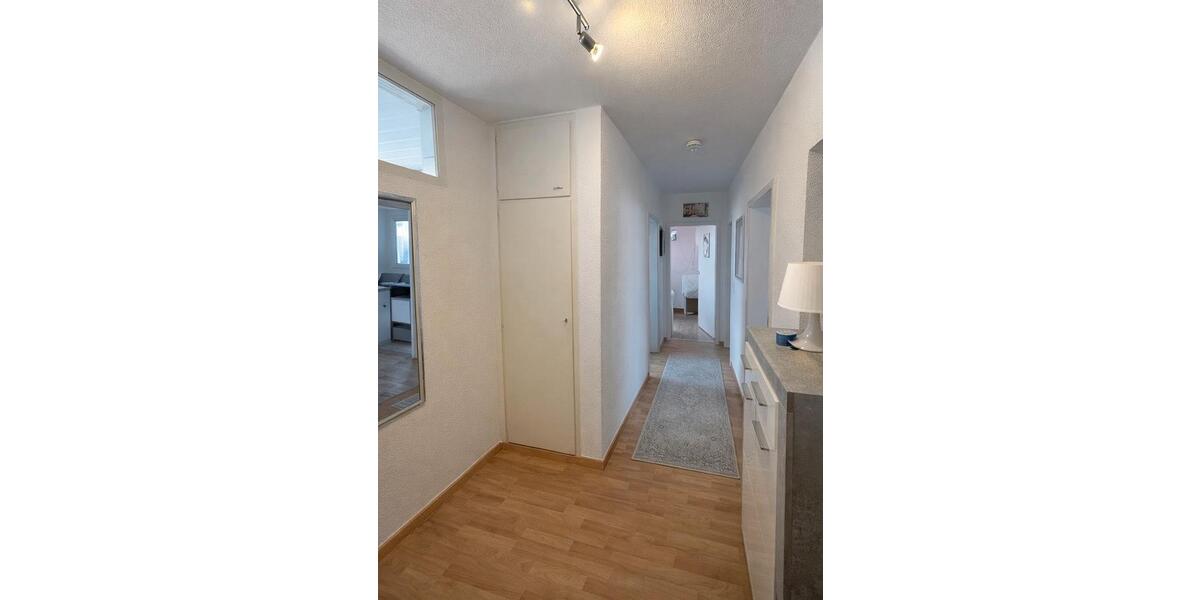 Etagenwohnung Reutlingen Altenburg - 3 Zimmer, 72 m&sup2;, 249.000&euro; | Angebot:26165660