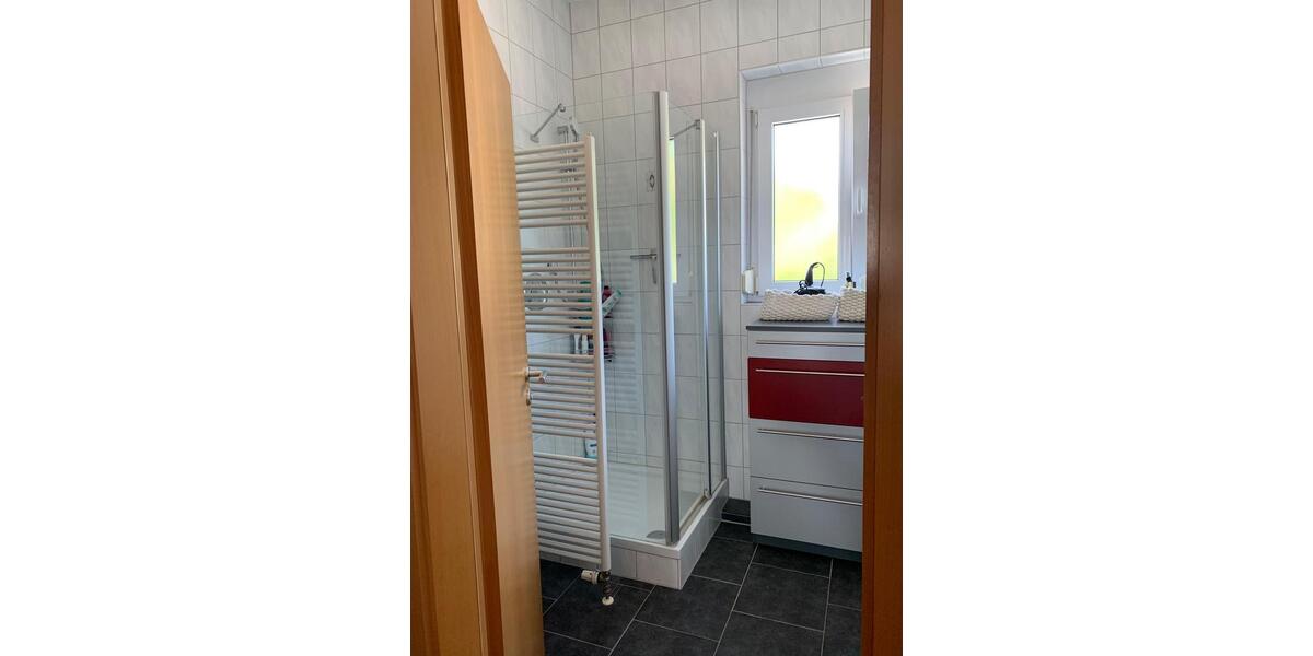 Dachgeschoßwohnung Herrenberg - 3.5 Zimmer, 70 m&sup2;, 419.000&euro; | Angebot:27494874