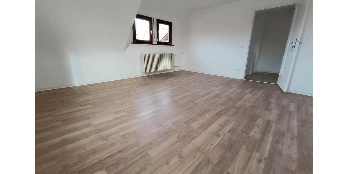 Etagenwohnung Lichtenstein - 1.5 Zimmer, 135 m&sup2;, 1.510&euro; | Angebot:25634559