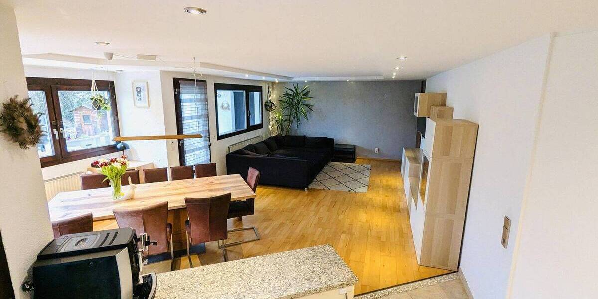 Etagenwohnung Böblingen Dagersheim - 4 Zimmer, 142 m&sup2;, 579.000&euro; | Angebot:26053454