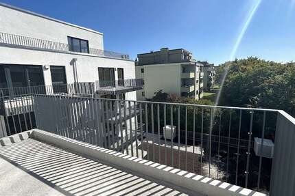 Wohnung Stuttgart Untertürkheim - 5 Zimmer, 120 m&sup2;, 1.990&euro; | Angebot:25362071