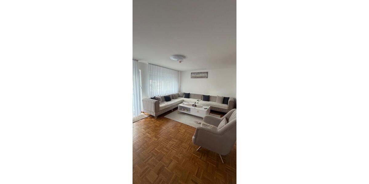 Terrassenwohnung Ehningen - 5 Zimmer, 95 m&sup2;, 1.300&euro; | Angebot:25860218