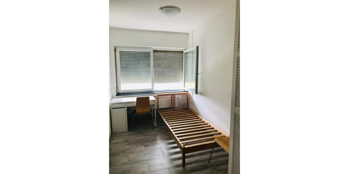 Einfamilienhaus Reutlingen - 11 Zimmer, 310 m&sup2;, 999.999&euro; | Angebot:27186098