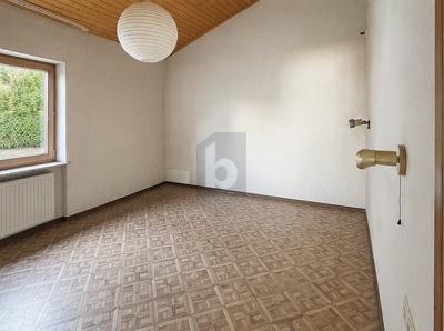 FAMILIENIDYLL MIT AUSBAUPOTENZIAL - Einfamilienhaus Dettingen an der Erms | Angebot:27345541