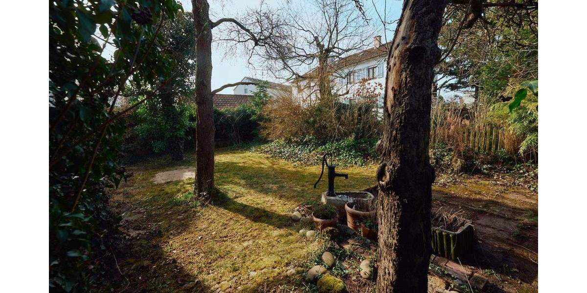 Einfamilienhaus Böblingen - 8 Zimmer, 162 m&sup2;, 648.500&euro; | Angebot:25676168