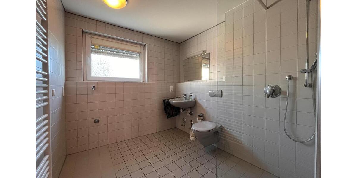 Etagenwohnung Herrenberg - 3.5 Zimmer, 104 m&sup2;, 1.390&euro; | Angebot:25270765