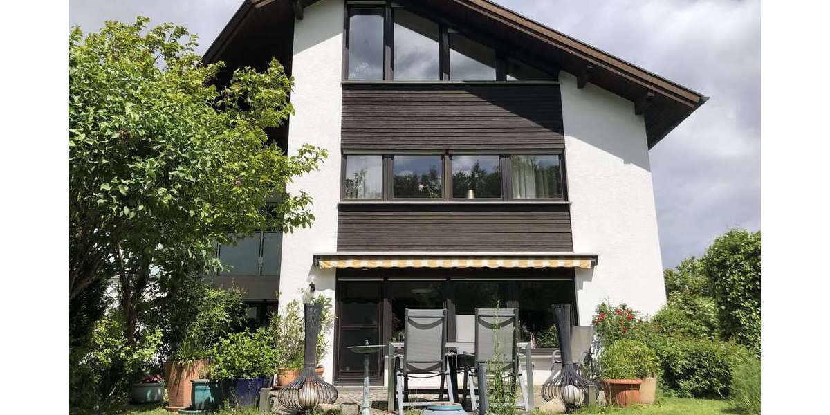 Einfamilienhaus Reutlingen OT Ohmenhausen Ohmenhausen - 9 Zimmer, 271 m&sup2;, 895.000&euro; | Angebot:26796253