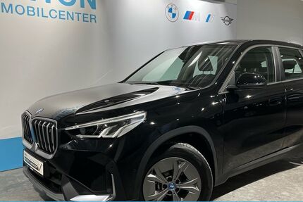 BMW iX1 10.162 km 32.490 &euro; Reutlingen 72766