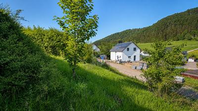 RUHIGE WOHNLAGE IN GEWACHSENEM WOHNGEBIET - Grundstück Burladingen | Angebot:27204209