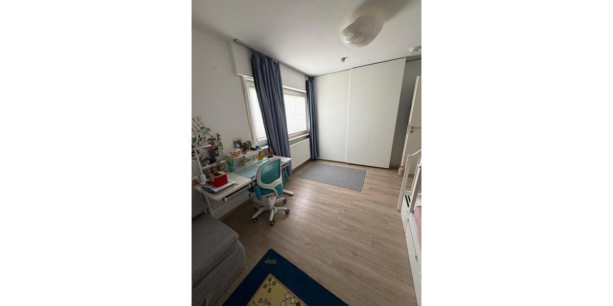 Erdgeschoßwohnung Leinfelden-Echterdingen Echterdingen - 4.5 Zimmer, 100 m&sup2;, 1.550&euro; | Angebot:26648050