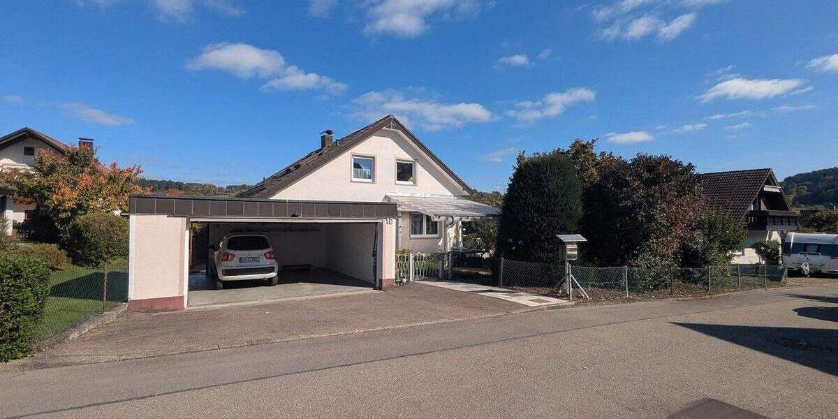 Einfamilienhaus Gültlingen (Wildberg) Gültlingen - 5 Zimmer, 180 m&sup2;, 569.000&euro; | Angebot:25654294