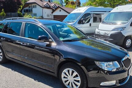 Skoda Superb 240.000 km 5.999 &euro; Sindelfingen / Stuttgart 71063