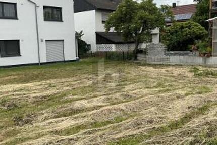 ATTRAKTIVES BAUGRUNDSTÜCK IN STADTNAHER LAGE - Grundstück Dettingen an der Erms | Angebot:27468869
