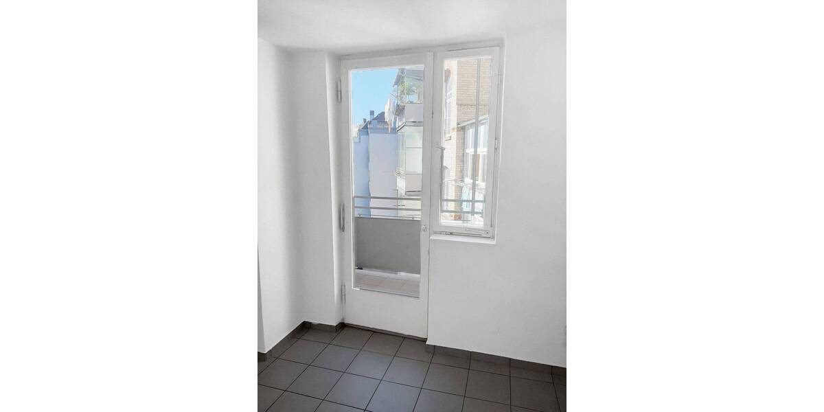 Etagenwohnung Stuttgart West - 4 Zimmer, 103 m&sup2;, 469.000&euro; | Angebot:25704678