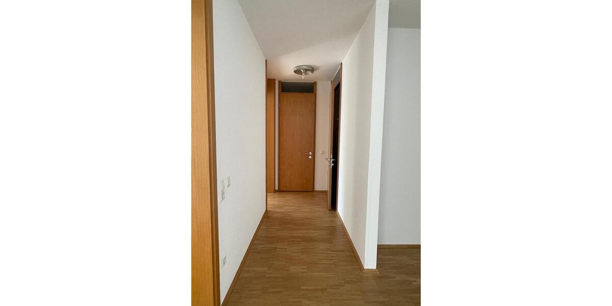 Etagenwohnung Denkendorf - 3 Zimmer, 83 m&sup2;, 1.270&euro; | Angebot:25948432