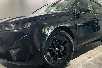 BMW iX 18.198 km 64.490 &euro; Reutlingen 72766