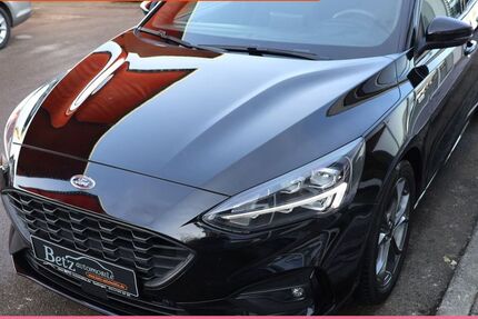 Ford Focus 82.000 km 14.990 &euro; Ostfildern 73760