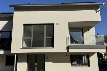 Wohnung Neustetten - 2.5 Zimmer, 65 m&sup2;, 1.000&euro; | Angebot:25353978