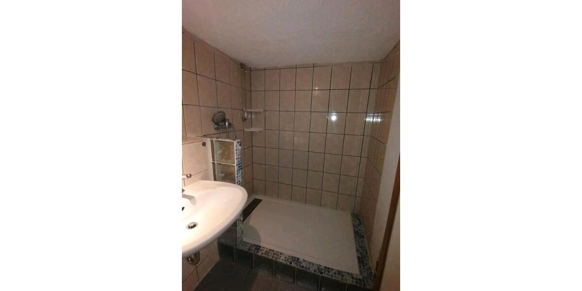 Doppelhaushälfte Nürtingen - 13 Zimmer, 210 m&sup2;, 450.000&euro; | Angebot:25991197