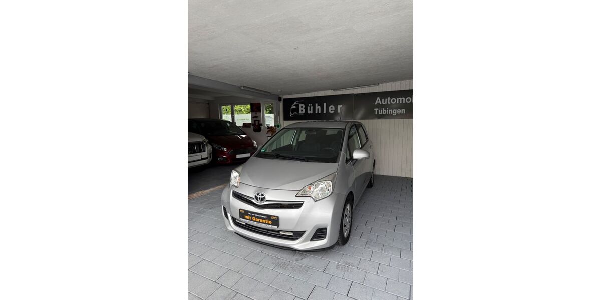 Toyota Verso-S 93.446 km 4.990 &euro; Tübingen 72072