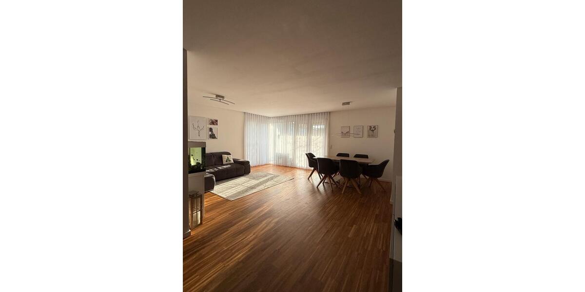 Erdgeschoßwohnung Stuttgart Stuttgart-West - 4 Zimmer, 108 m&sup2;, 611.000&euro; | Angebot:25993980