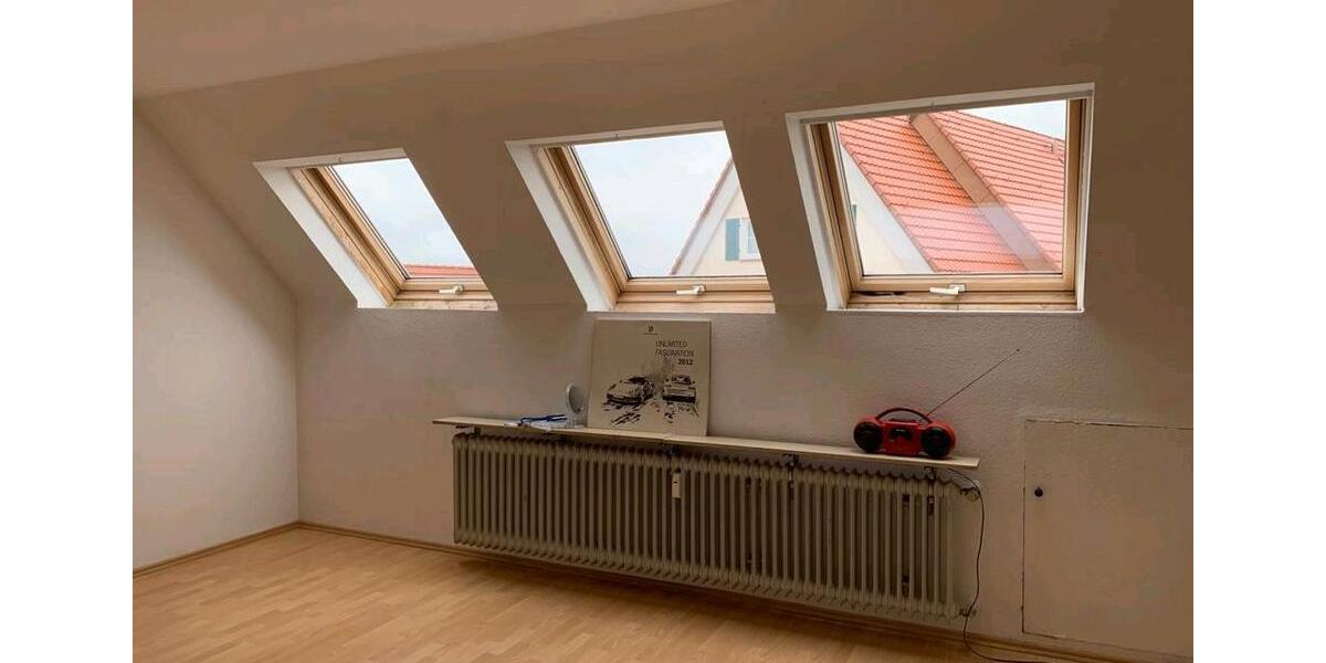 Dachgeschoßwohnung Böblingen Dagersheim - 1 Zimmer, 33 m&sup2;, 118.000&euro; | Angebot:26479365
