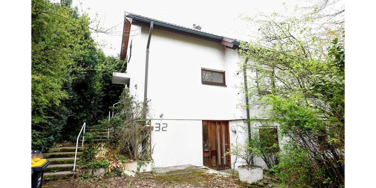 Einfamilienhaus Reutlingen Sondelfingen - 10 Zimmer, 235 m&sup2;, 645.000&euro; | Angebot:26928970