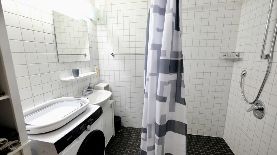 Etagenwohnung Stuttgart Stuttgart-Süd - 2 Zimmer, 66 m&sup2;, 990&euro; | Angebot:25576436