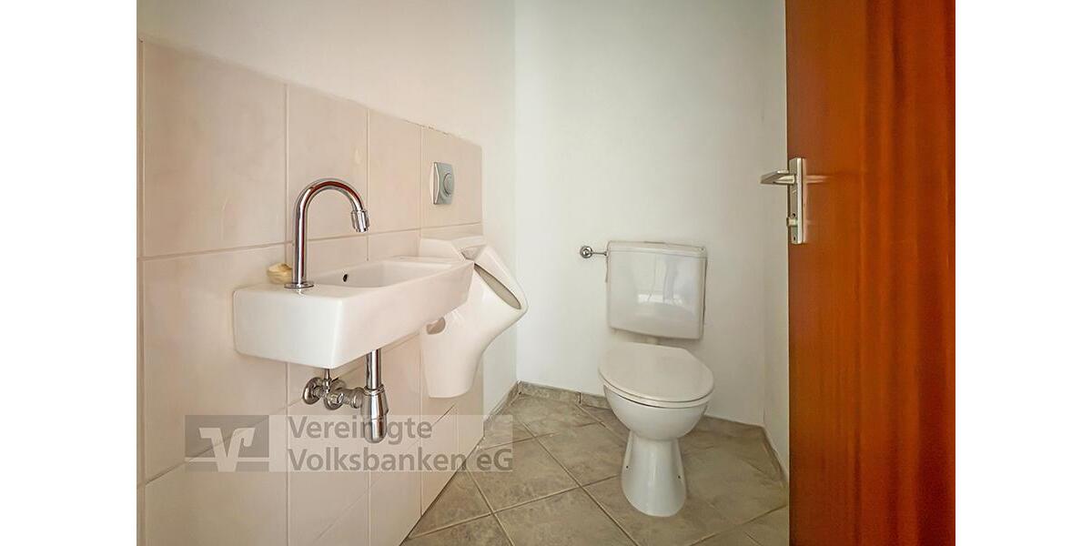 Etagenwohnung Althengstett - 5 Zimmer, 140 m&sup2;, 1.400&euro; | Angebot:24438743