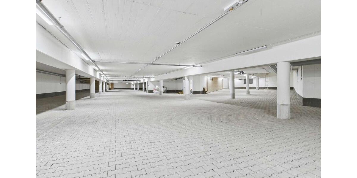 Dachgeschoßwohnung Sindelfingen Sindelfingen (Stadt) - 3 Zimmer, 83 m&sup2;, 1.500&euro; | Angebot:22038707