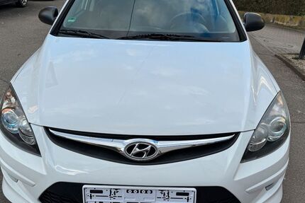 Hyundai i30 185.808 km 3.650 &euro; Stuttgart 70469