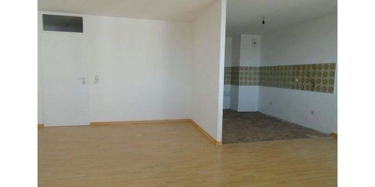 Etagenwohnung Sindelfingen Eichholz - 3.5 Zimmer, 87 m&sup2;, 1.205&euro; | Angebot:25168068