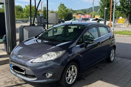 Ford Fiesta 223.500 km 2.100 &euro; Tübingen 72070