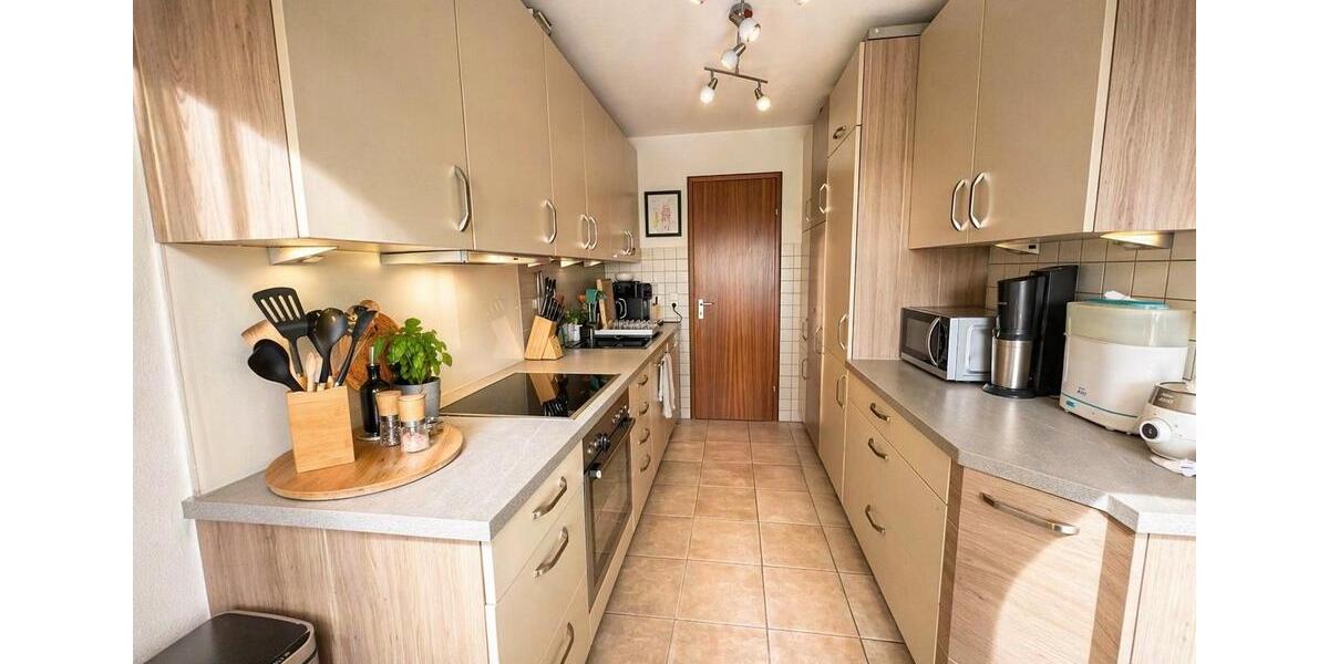 Dachgeschoßwohnung Neckartenzlingen - 4.5 Zimmer, 90 m&sup2;, 370.000&euro; | Angebot:27426943