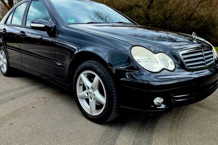 Mercedes-Benz C 180 202.500 km 2.500 &euro; Metzingen 72555