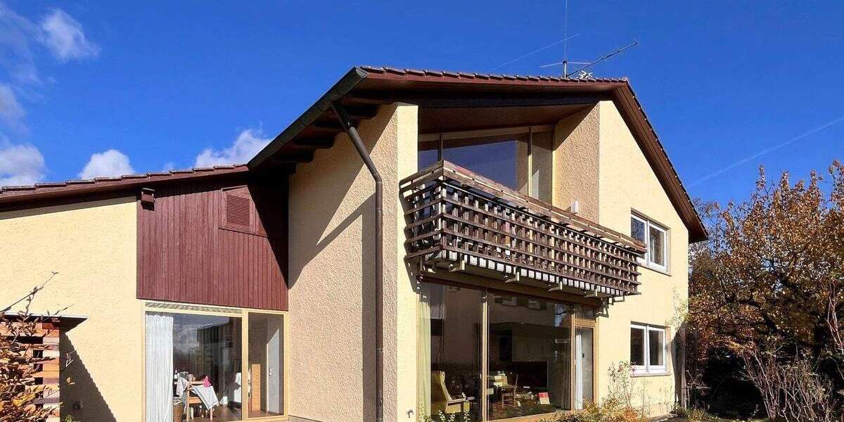 Einfamilienhaus Herrenberg - 7 Zimmer, 200 m&sup2;, 833.000&euro; | Angebot:25704264