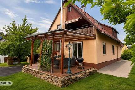 Haus Reutlingen Reutlingen-Betzingen - 6 Zimmer, 159 m&sup2;, 370.000&euro; | Angebot:27457136