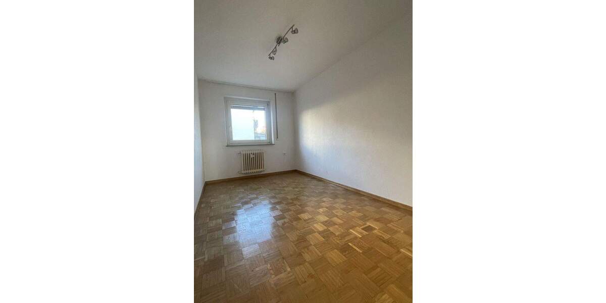 Etagenwohnung Metzingen - 4 Zimmer, 80 m&sup2;, 315.000&euro; | Angebot:25837650