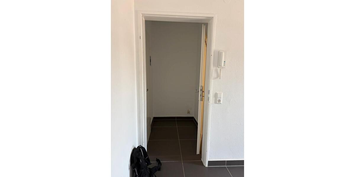Etagenwohnung Leinfelden-Echterdingen Echterdingen - 1 Zimmer, 30 m&sup2;, 99.000&euro; | Angebot:27201229