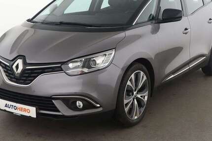 Renault Grand Scenic 105.881 km 11.390 &euro; Stuttgart 70195