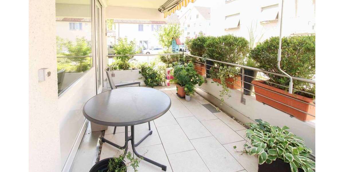 Etagenwohnung Reutlingen - 4 Zimmer, 129 m&sup2;, 359.000&euro; | Angebot:25601394