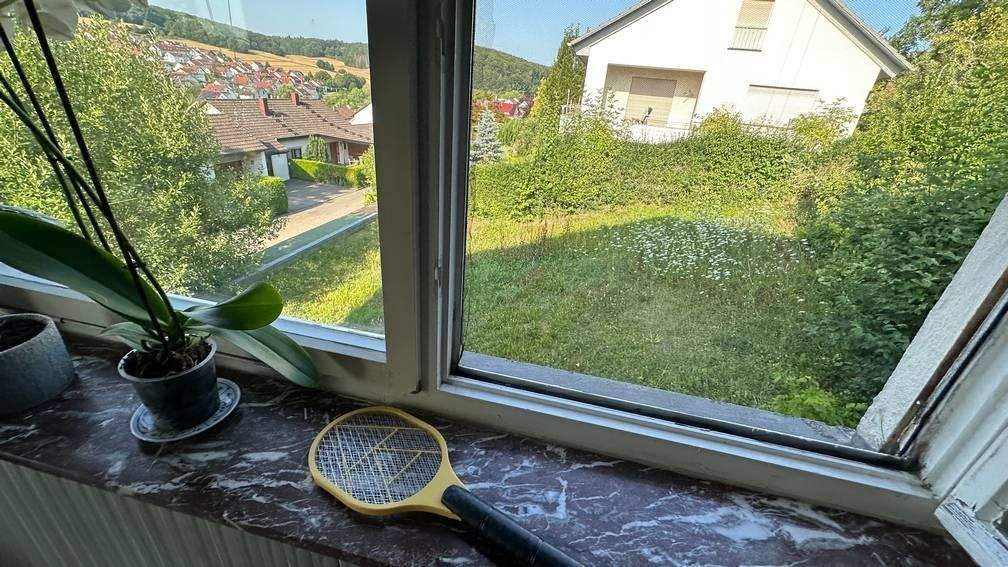 Mehrfamilienhaus, Wohnhaus Ostelsheim - 9 Zimmer, 210 m&sup2;, 649.000&euro; | Angebot:25737007