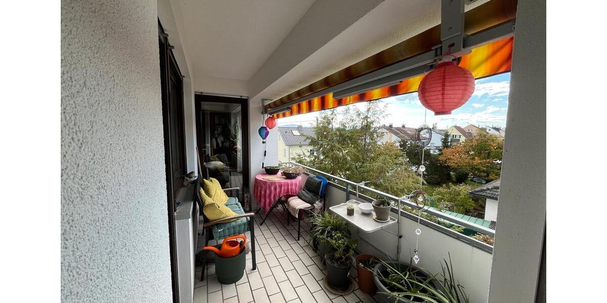 Etagenwohnung Reutlingen Sondelfingen - 4 Zimmer, 110 m&sup2;, 329.000&euro; | Angebot:25451503