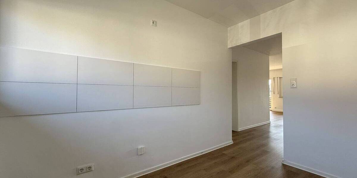 Etagenwohnung Stuttgart / Degerloch Degerloch - 3 Zimmer, 86 m&sup2;, 1.200&euro; | Angebot:26028333