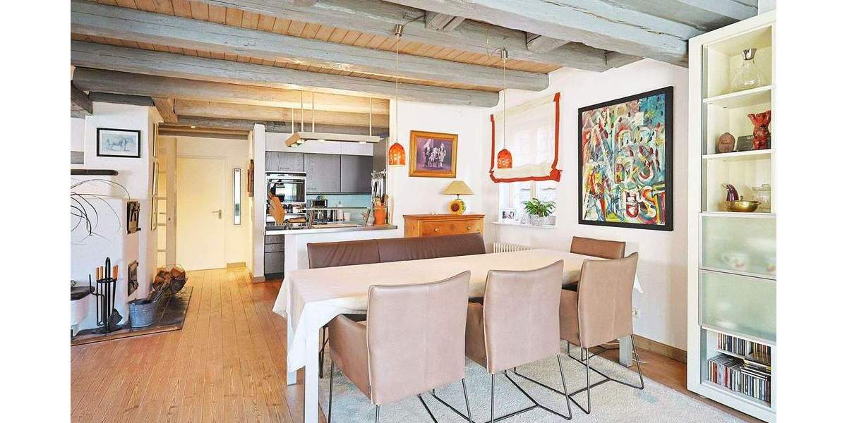 Doppelhaushälfte Ehningen - 4 Zimmer, 135 m&sup2;, 1.755&euro; | Angebot:25734461