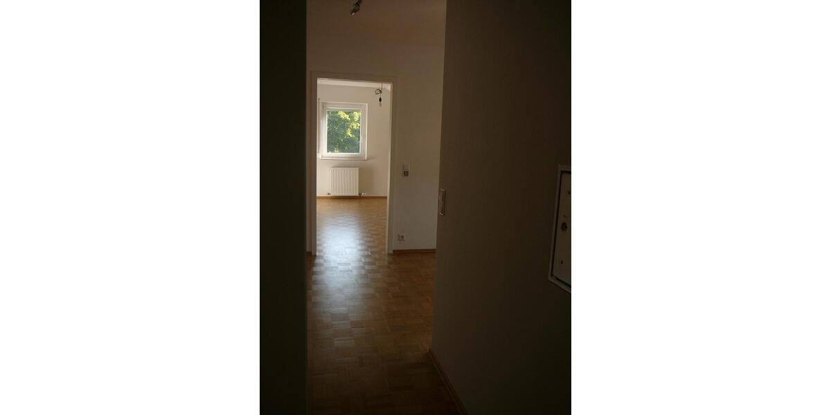 Dachgeschoßwohnung Herrenberg - 2.5 Zimmer, 58 m&sup2;, 900&euro; | Angebot:25554062