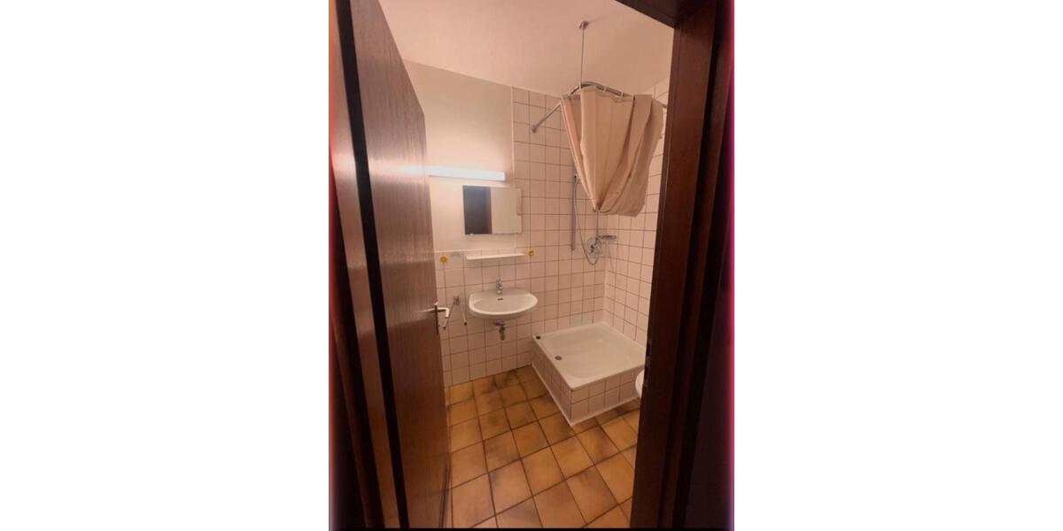 Etagenwohnung Tübingen Lustnau - 1 Zimmer, 30 m&sup2;, 195.000&euro; | Angebot:26552528