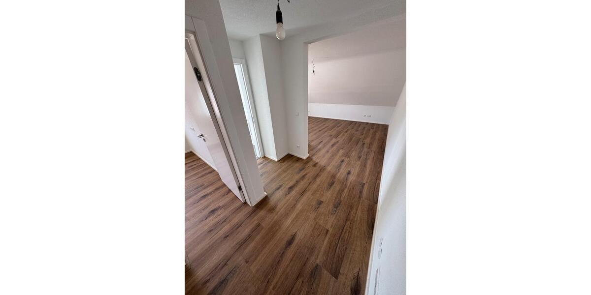 Dachgeschoßwohnung Denkendorf - 2 Zimmer, 50 m&sup2;, 1.000&euro; | Angebot:25933816