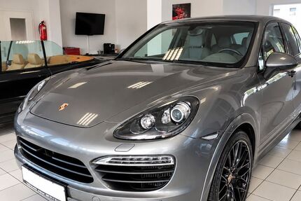 Porsche Cayenne 225.000 km 21.990 &euro; Metzingen 72555